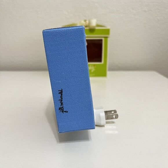 Oopsy Daisy Mermaid Canvas Night Light - Picture 5 of 13